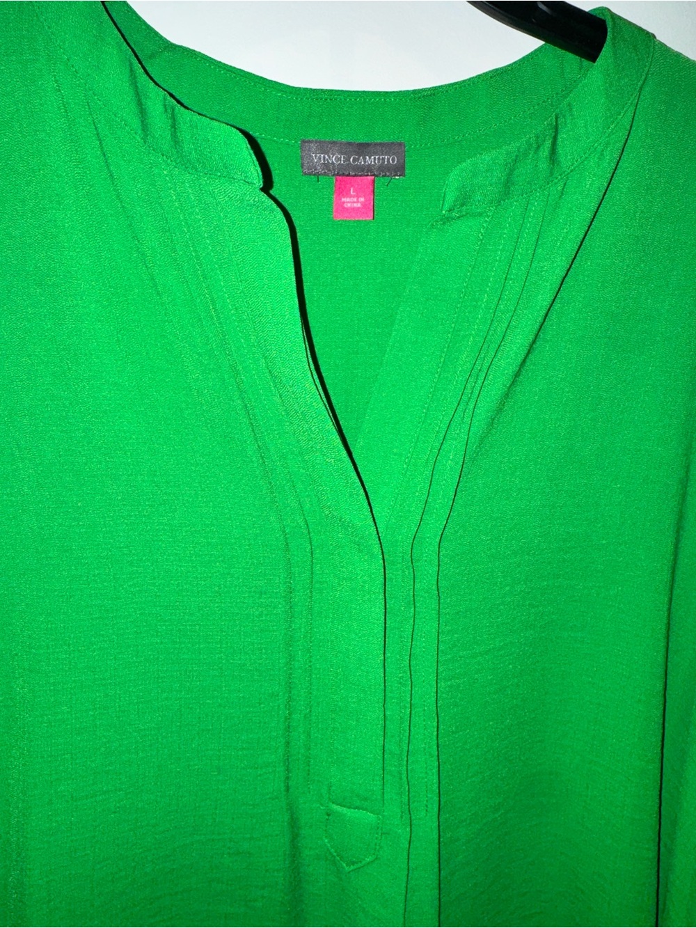 Vince Camuto Emerald Green Ruffle Sleeve Blouse - Picture 3 of 13
